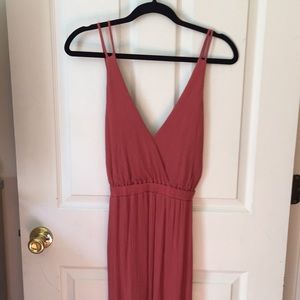 Lulu’s Rusty Rose Maxi Dress